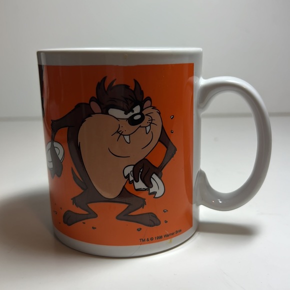 Looney-Tunes Taz coffee mug - Picture 3 of 10